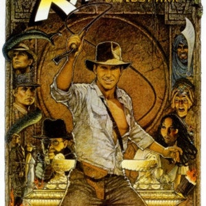 Puede incluir: Cartel de la película En busca del arca perdida, con Harrison Ford como Indiana Jones sosteniendo un látigo. El cartel tiene un esquema de color marrón y dorado y presenta el texto "The Return of the Great Adventure." y "RAIDERS of the LOST ARK".