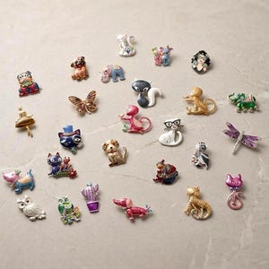 Colorful magnetic brooches with enamel coating, animal motifs, various designs - extra strong magnet