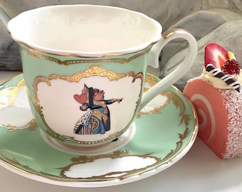 Juego de taza y platillo de té de Alicia en el País de las Maravillas, 8 onzas. ¡Verde, azul o rosa para tu fiesta de té del Sombrerero Loco!