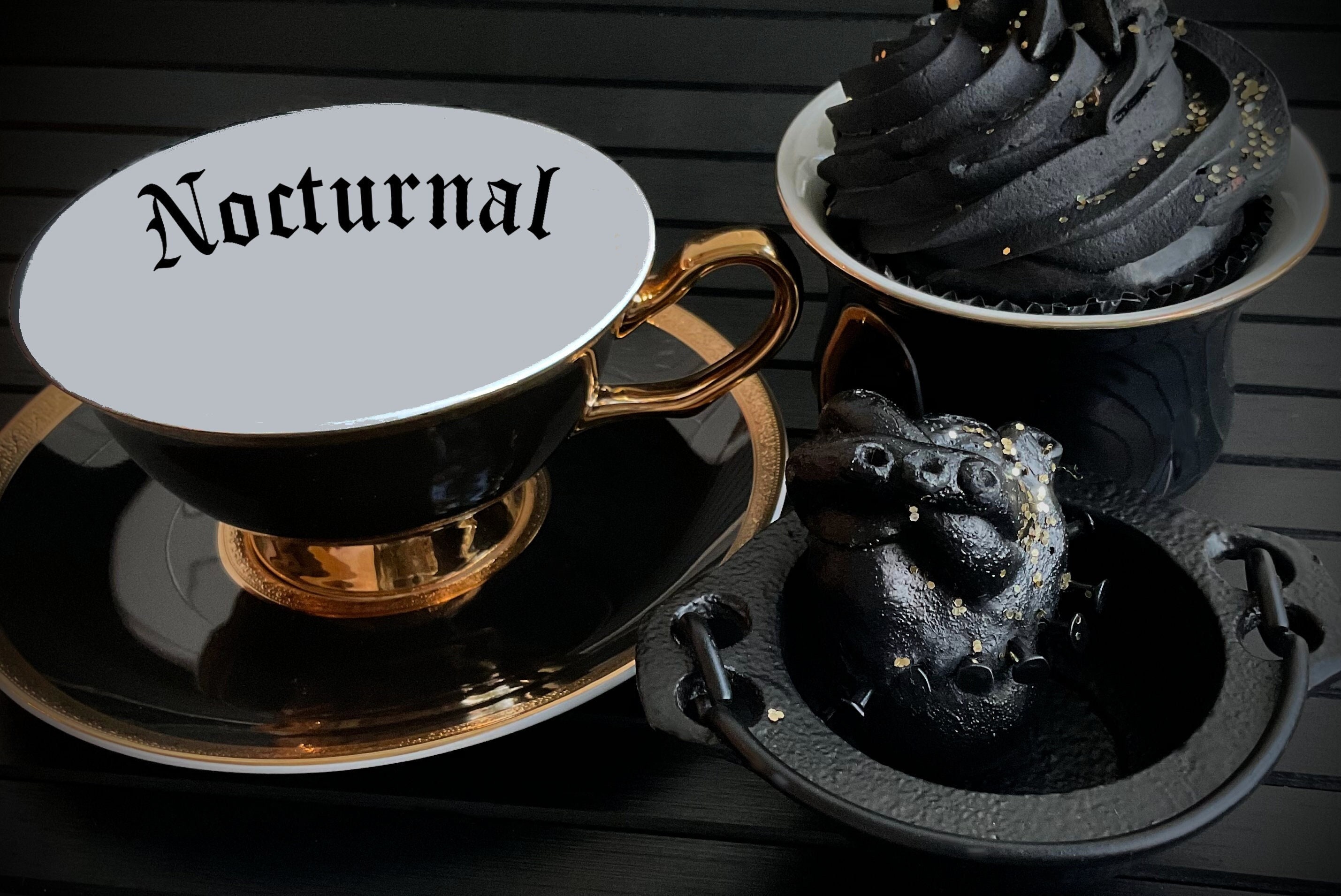 Black and Gold Gothic Black and Gold Gothic