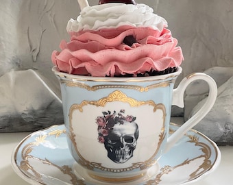 Juego de taza y platillo con calavera rosa o calavera y tibias cruzadas, 8 oz.