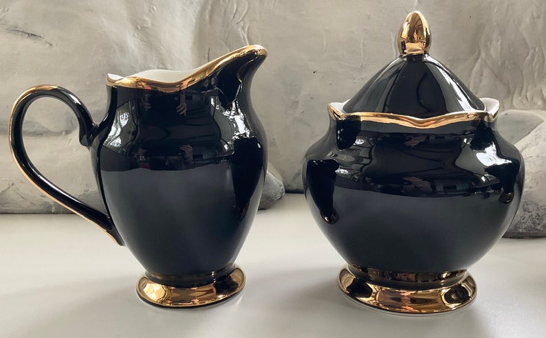 Gorgeous Black and Gold Tea Set with Black Rose Design, Bat, Cat, Crow and Eye Design, Halloween Tea Set, Porcelain. Food Safe & Durable. imagem 7