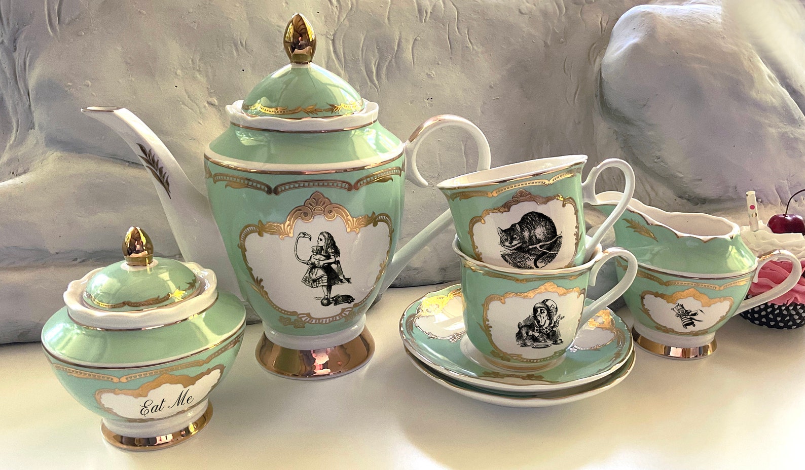 FREE SHIPPING 7 or 11-Piece Alice in Wonderland Tea Set in | Etsy