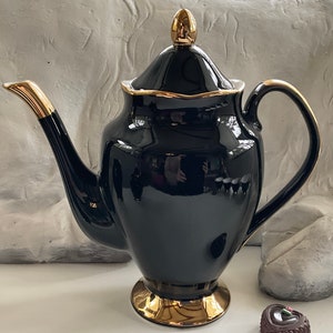 Gorgeous Black and Gold Tea Set with Black Rose Design, Bat, Cat, Crow and Eye Design, Halloween Tea Set, Porcelain. Food Safe & Durable. imagem 6