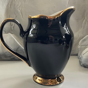 Gorgeous Black and Gold Tea Set with Black Rose Design, Bat, Cat, Crow and Eye Design, Halloween Tea Set, Porcelain. Food Safe & Durable. imagem 8