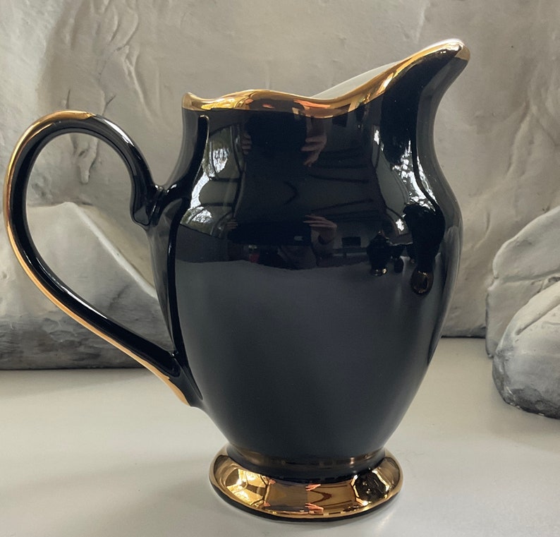 Gorgeous Black and Gold Tea Set with Black Rose Design, Bat, Cat, Crow and Eye Design, Halloween Tea Set, Porcelain. Food Safe & Durable. imagem 8