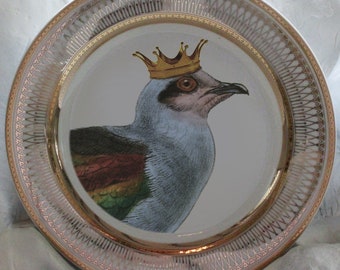 FREE SHIPPING-Beautiful Gold Pigeon/Dove Plate, Bird Plate, Bird Dinnerware, Bird China, Bird Crown, Avian Plate