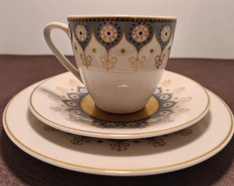 Vintage Arabia Finland "Katinka" Coffee Trio – Hilkka-Liisa Ahola, Finland