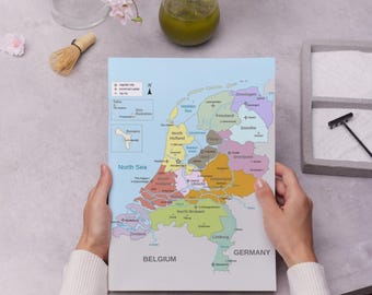 Mapa imprimible de los Países Bajos: póster digital de las provincias holandesas/arte mural geográfico para el aula o la decoración del hogar