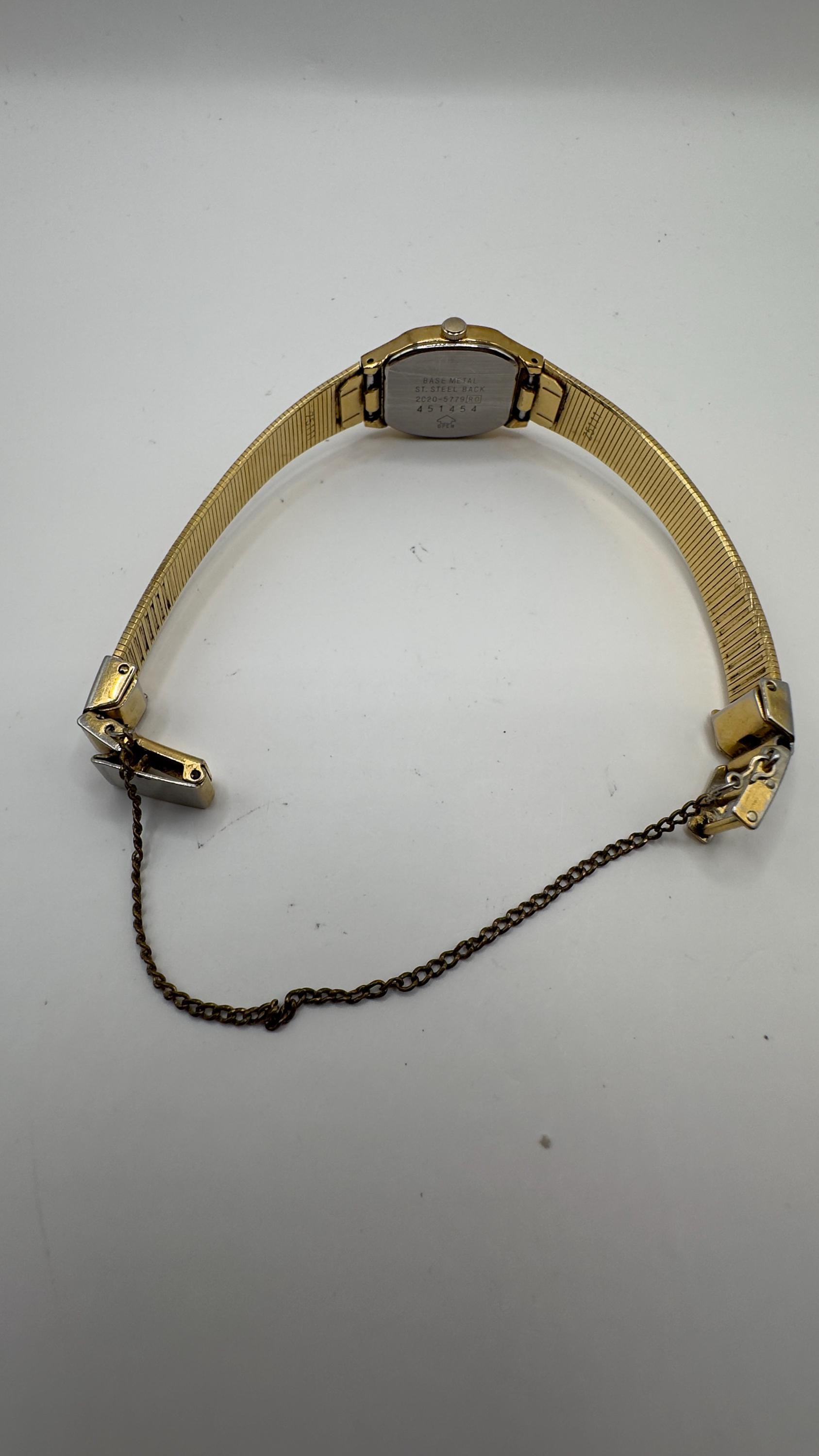 Vintage Seiko Quartz Ladies Watch 2C20-5779 Gold Tone With  display picture 1
