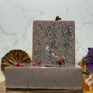 2 soaps, handmade soaps, vegan soaps, 100% vegan soap, soap for combination skin, natural soap, soap with different aromas