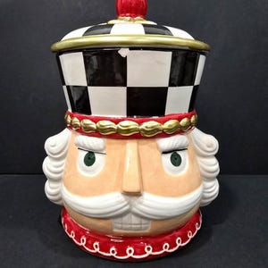 Cascanueces de cerámica Buckingham, imitación de Mackenzie Childs, tarro de galletas de 11.5" imagen 1