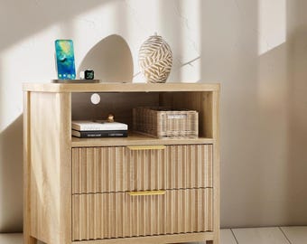 23" Fluted Nightstand with Charging Station, Light Oak Wooden Bedside Table, Modern Bedroom Storage Cabinet