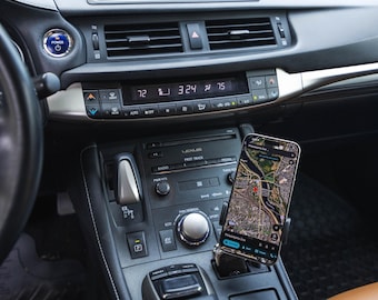 Lexus CT200h Universal Phone Mount w/ Key Pocket