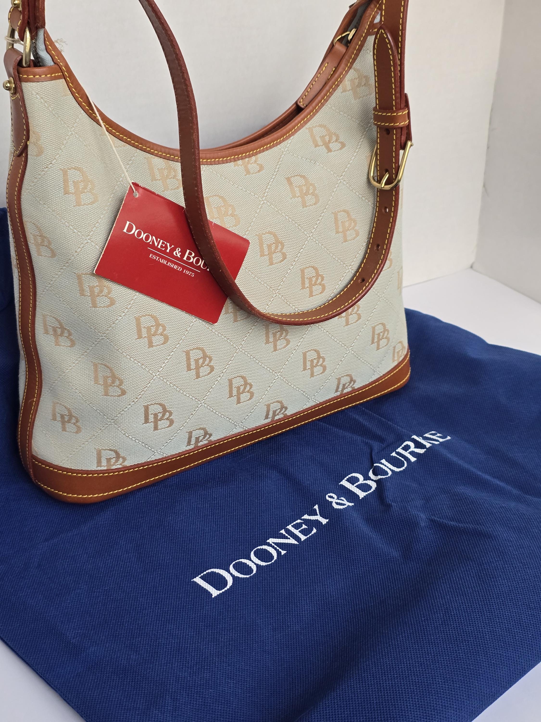 Dooney bourke bag - Etsy 日本