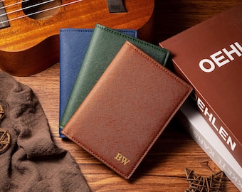 Personalized Wedding Party Travel Set, Bridesmaid and Groomsmen Passport Holder Gift