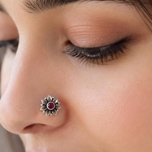 Rubin Blume Nase Pin, 925 Sterling Silber Nath, Indischer Blumen Nasenstecker, Handgemachter Rubin Nathni, Traditioneller Indischer Schmuck für Frauen