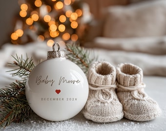 Minima; Christmas Baby Announcement Digital Editable Winter Baby Reveal Canva Template Simple Pregnancy Baby Christmas Reveal Pregnancy