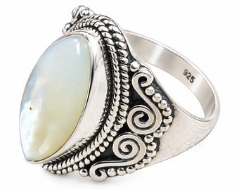 Mother of Pearl Ring, White Pearl Cabochon Ring, Sterling Silver Statement Ring, Vintage Boho Jewelry, Natural Nacre Gemstone Ring