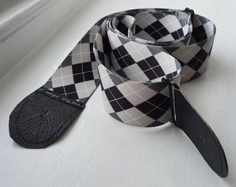 Argyle Grayscale Woven Guitar Strap