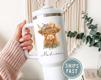 Floral Highland Cow Tumbler, Personalized Highland Cow 40 oz Tumbler, Custom Farm Animal Cup, Highland Cow Travel Mug, Country Girl Gifts