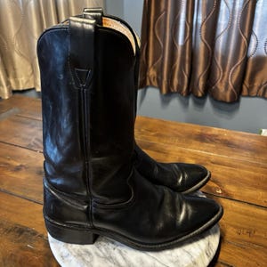 Vintage Vulcan Boots - Etsy display picture 3