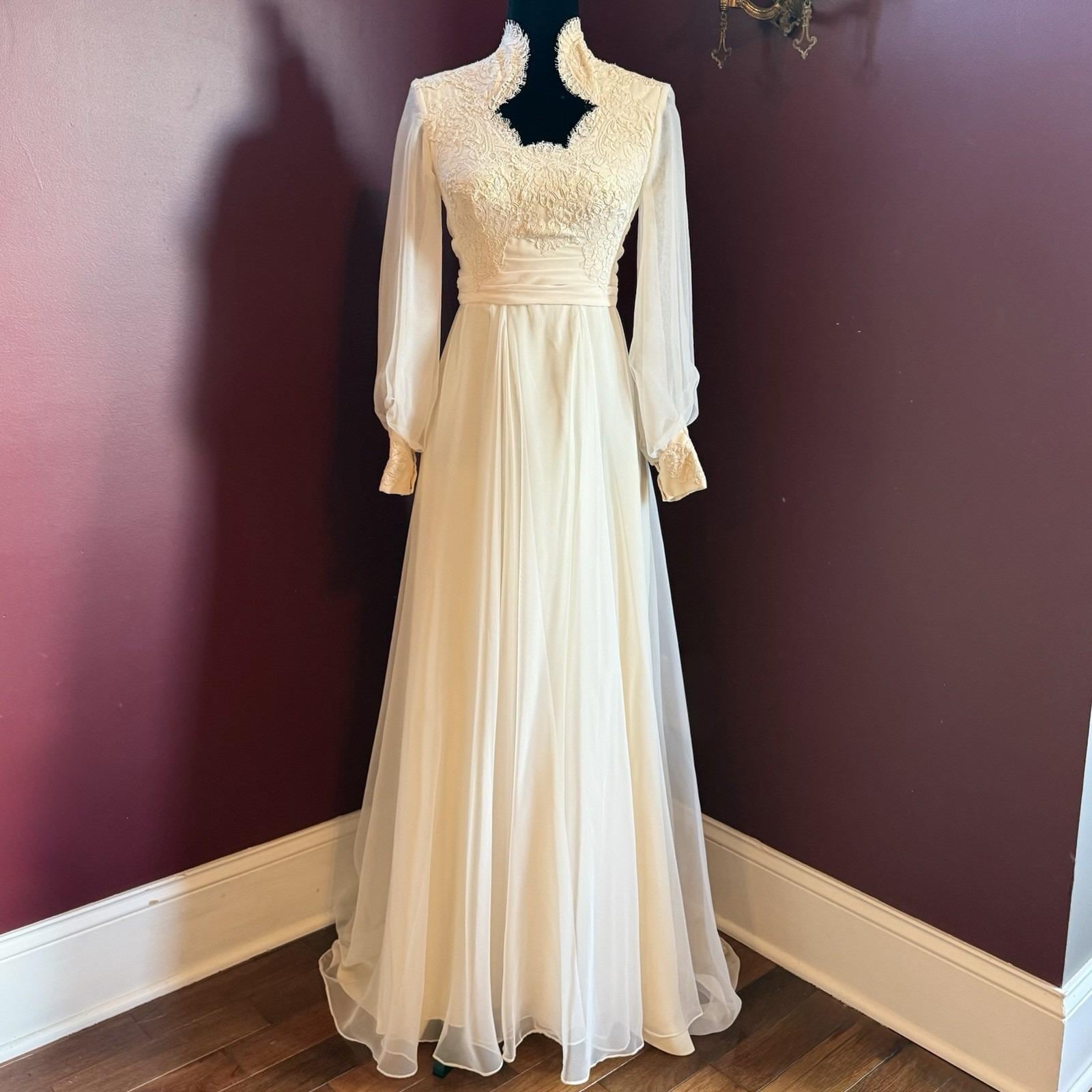 Bustle for Chiffon Wedding Dress - Etsy