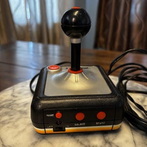 VTG 2004 Retro Atari Activision 10 en 1 Juegos de TV Plug & Play Jakks Pacific FUNCIONA