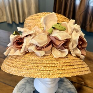 1950’s Women\'s Cream Straw Sun Hat with Velvet Bow Vintage Straw Boater Hat, 1950s-60s Hat, Vintage Women Hat  main image 4