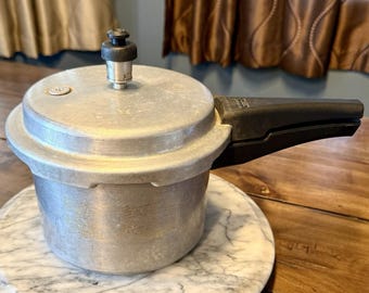 VTG 1960s 60s MCM Butterfly 3 Liter Aluminum Pressure Cooker Handle & Jiggler