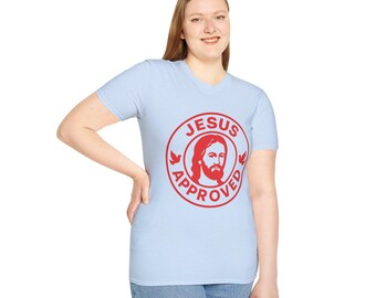 Camiseta gráfica "Aprobado por Jesús", humor cristiano