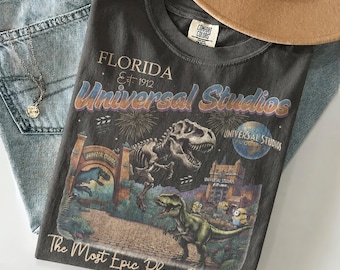 Maglietta vintage Jurassic Park Comfort Colors, maglietta Universal Studios, maglietta con grafica di dinosauri, abbigliamento per viaggio in famiglia in Florida, maglietta per vacanze al parco a tema