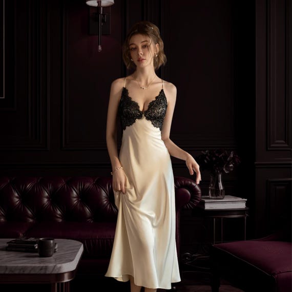 Bridal Champagne Lingerie Dress with Black Lace – Elegant Nightwear