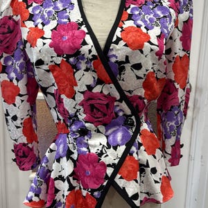 Vintage 1980s new mode, floral PEPLUM blouse, red pink and purple