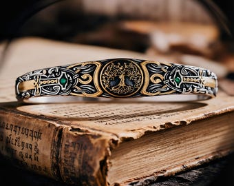 Bracciale vintage Albero della Vita: dettaglio in smeraldo realizzato a mano