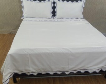 400 Thread Count Cotton Sateen Duvet Cover Set with Scalloped and border Embroidery