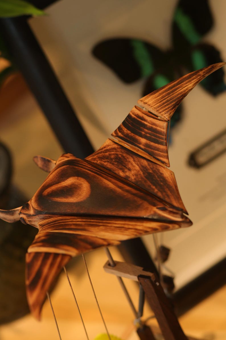 Handmade Wooden Automata – Flying Manta Ray | Mechanical Ocean Art ...