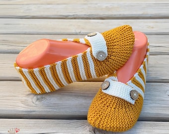 Knit Slipper Pattern PDF – Easy House Slippers for Women, Cozy Knitting Shoes DIY