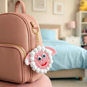 Sheep Face Crochet Keychain Pattern PDF Fluffy Round Smiley Applique Bag Charm Tutorial, English & German image 9