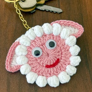 Sheep Face Crochet Keychain Pattern PDF Fluffy Round Smiley Applique Bag Charm Tutorial, English & German image 13
