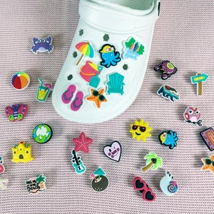 PVC Shoe Charms: Animal Life Croc Accessories Gift Set