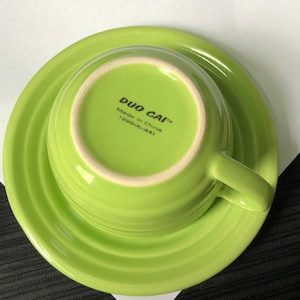 Bright Green Ceramic Cup Set, Retro Style Pottery Mugs, Vintage Shape Coffee Tea Cups, Colorful Stoneware Drinkware Gift Set