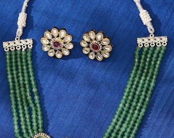 Kundan Blumen Halsketten-Set | Grüner Perlen Indianerschmuck