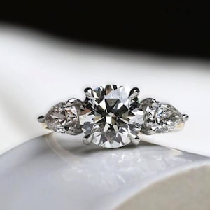 1 CT Lab Grown Diamond 3 Stone Ring, Round Diamond Three Stone Engagement Ring, Side Pear Cut Diamonds, 14k Gold Proposal Diamond Ring