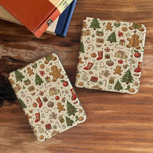 Christmas Gingerbread Magnetic Kindle and Kobo Case, Santa Ereader Cover, Fits Paperwhite Clara Sleeve