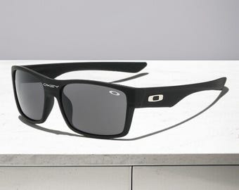 NEW*Oakley Two Face Black/Grey Polarized Sunglasses 9189-46
