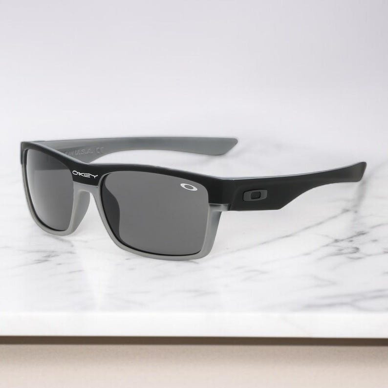 NEW*Oakley Two Face Black-Silver/Grey Polarized Sunglasses 9189-46 image 5