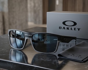 NEW*Oakley Two Face Black-Silver/Grey Polarized Sunglasses 9189-46