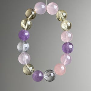 Bracelet de guérison en améthyste et cristal jaune : richesse des cinq éléments