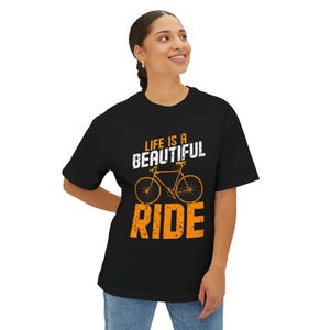 Maglietta in cotone squadrata: maglietta unisex dalla vestibilità comoda